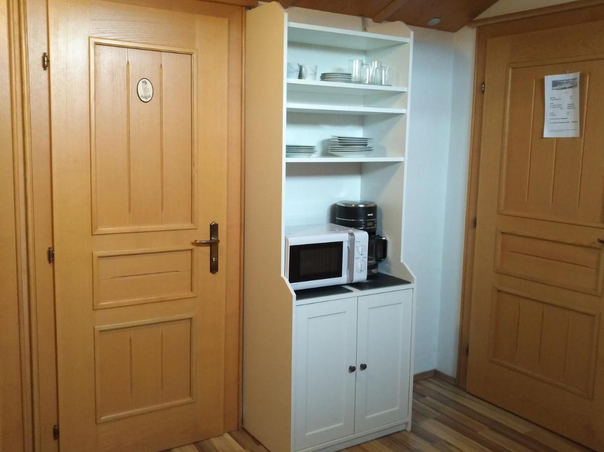 Appartements Haus Bergland Санкт Мартин ам Тененгебирге Екстериор снимка