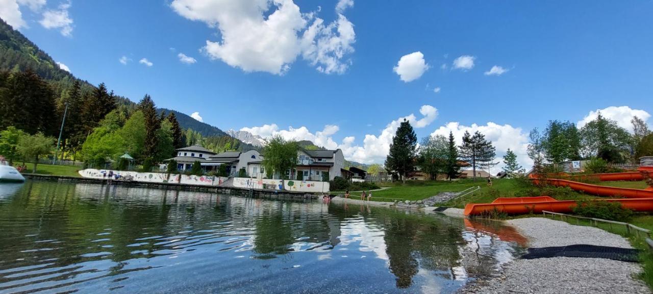Appartements Haus Bergland Санкт Мартин ам Тененгебирге Екстериор снимка