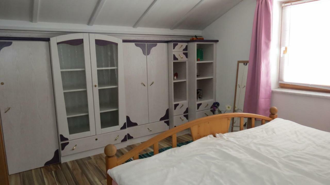 Appartements Haus Bergland Санкт Мартин ам Тененгебирге Екстериор снимка